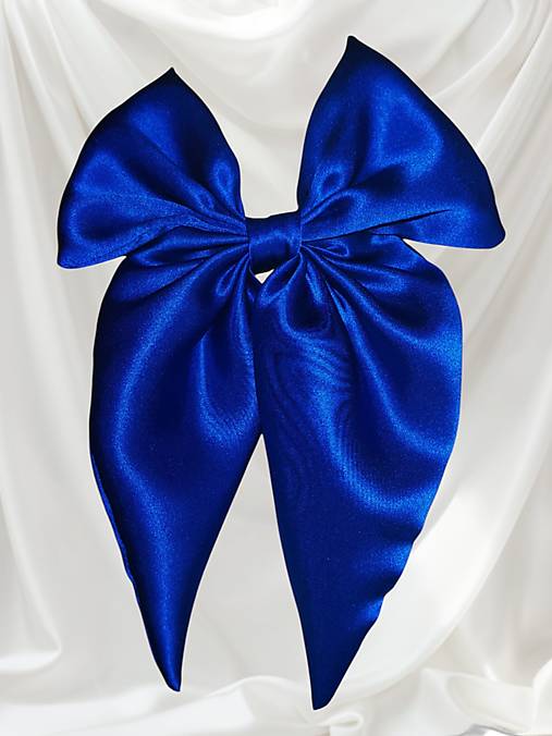 Silk Bow | Elegantná hodvábna mašľa ✨