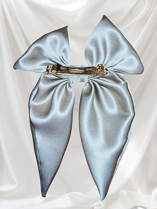 Silk Bow | Elegantná hodvábna mašľa ✨