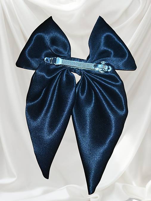 Silk Bow | Elegantná hodvábna mašľa ✨
