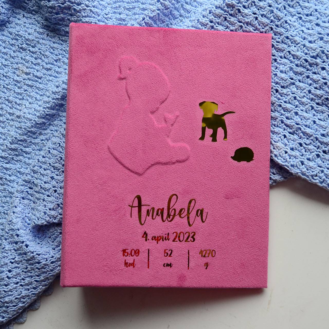 Personalizovaný fotoalbum Dievča so zvieratkami