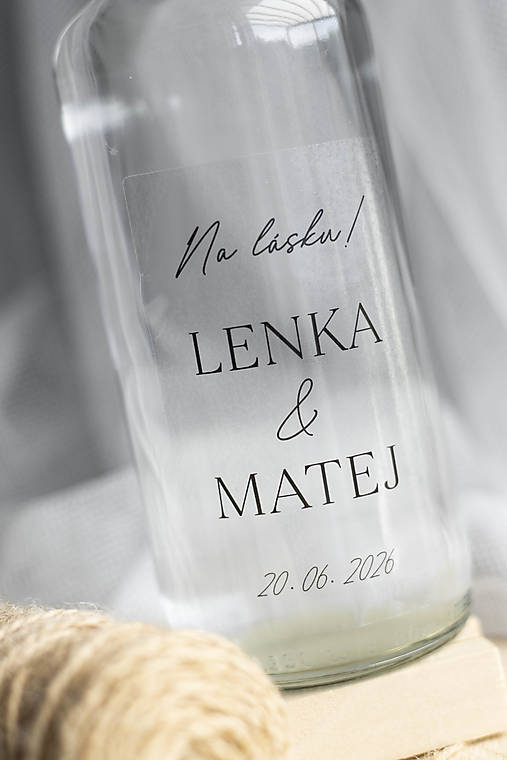 Úložné priestory & Organizácia - Transparentná etiketa na svadobnú pálenku - "Na lásku!" - 18352872_