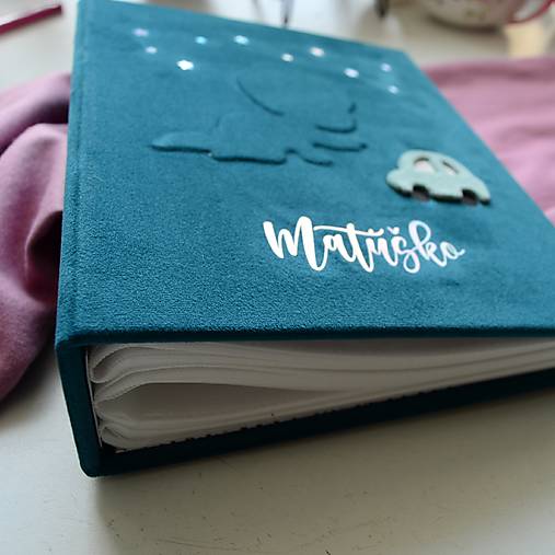 Personalizovaný fotoalbum Chlapec s autíčkom