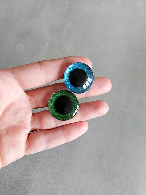 Efektné očká 25mm, 1ks