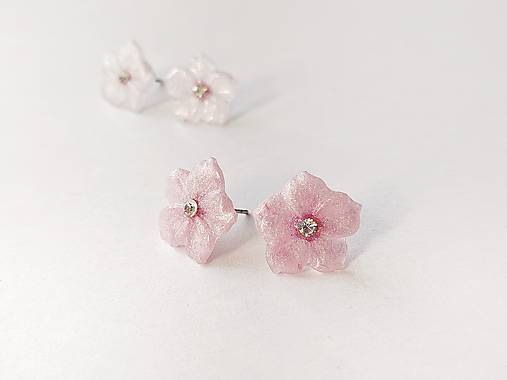 Náušnice - Sakura náušnice so zirkónom - 18359366_