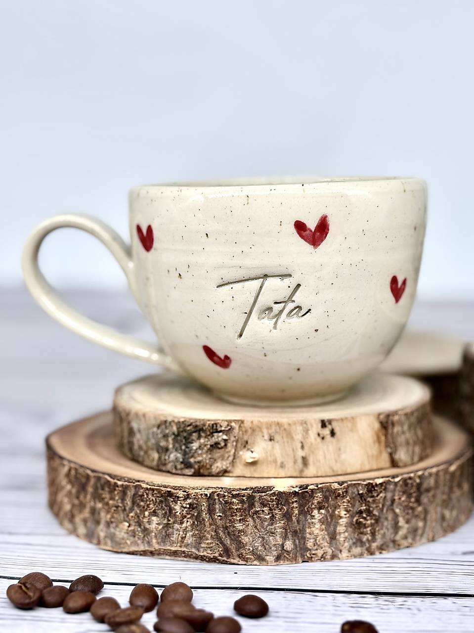 Dotty Love - šálka latte tata limited (280ml, s uškom)