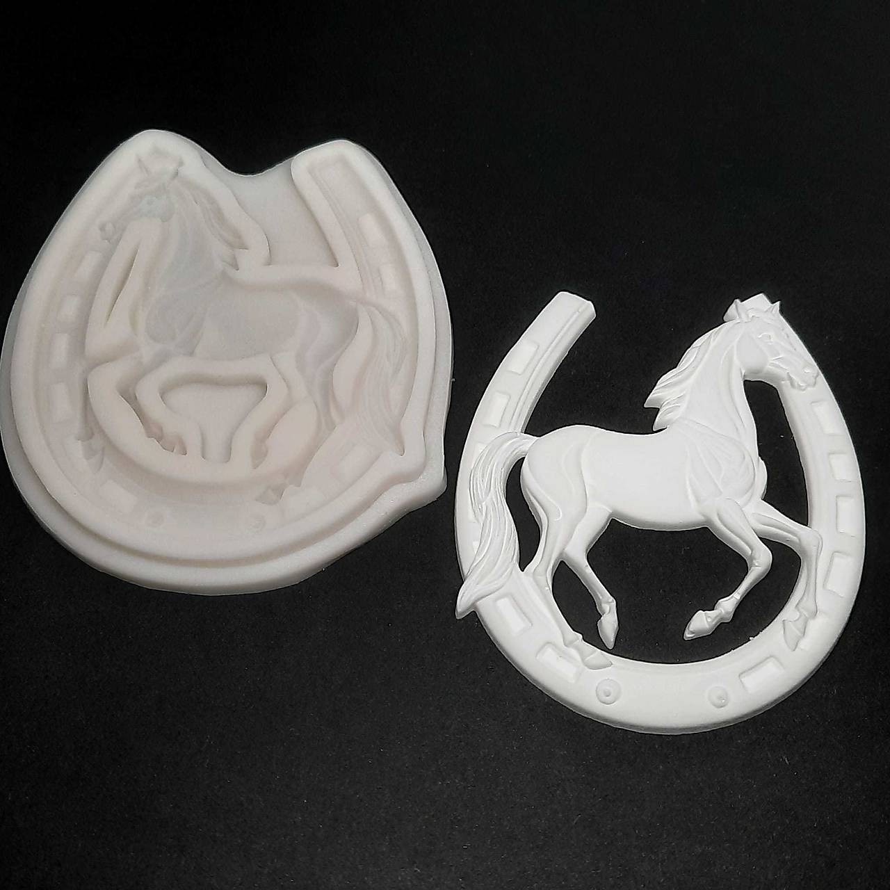 Silikónová forma PODKOVA+Kôň