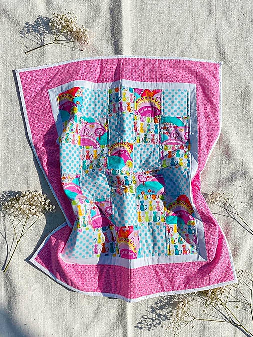 Letná mačacia rozprávka - patchwork detská deka