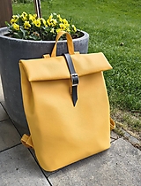 Batohy - Trinity street backpack šafránově žlutá - 18379646_