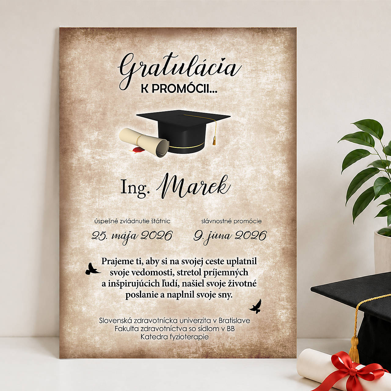Darček k promócii- Tabuľka k štátniciam, k promóciam (dizajn starý papier bez srdiečok)