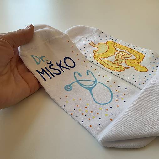 Maľované ponožky pre lekára na želanie