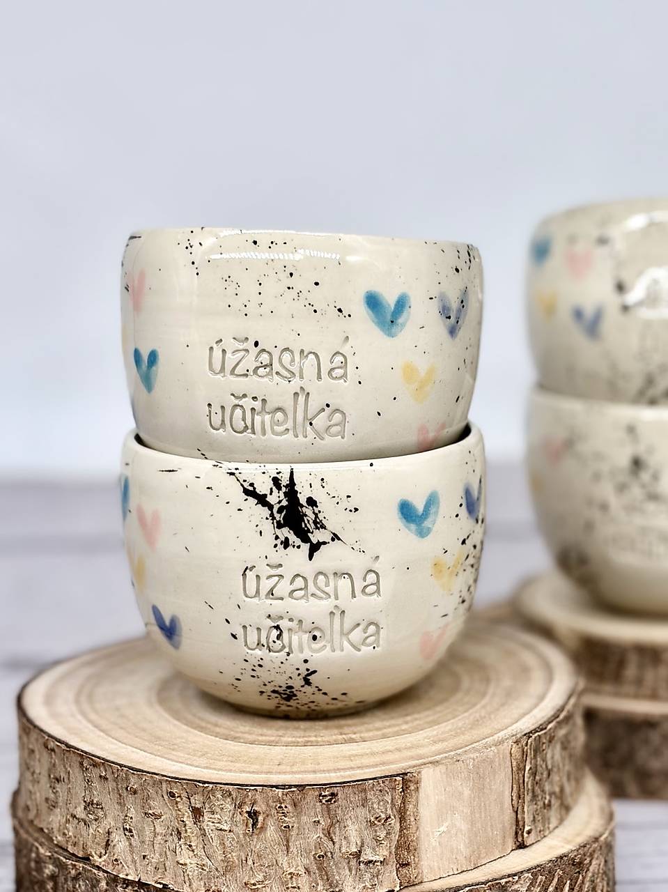 Srdiečka - pohárik cappuccino úžasná učiteľka (200ml, bez uška)