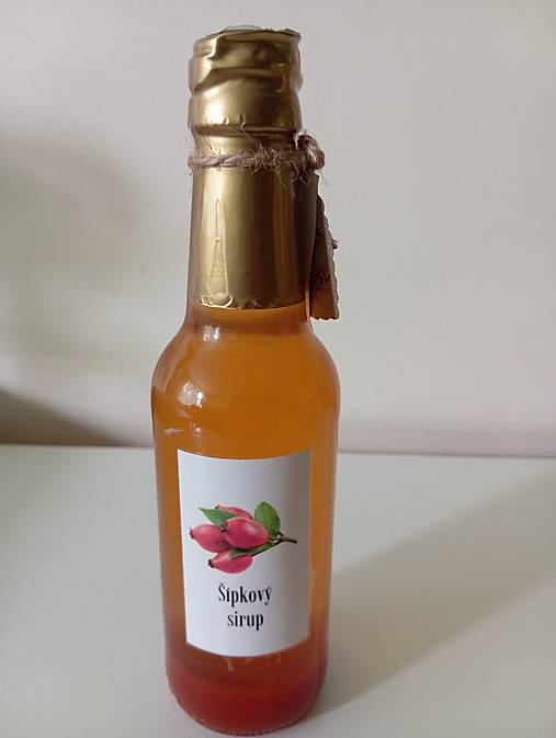 Sirupy - Šípkový sirup s medom - 18388731_