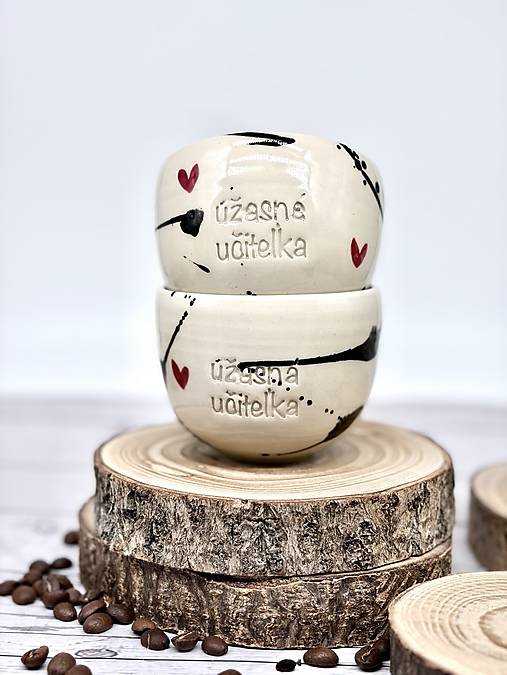 Love is in the air - pohárik cappuccino úžasná učiteľka (200ml, bez uška)