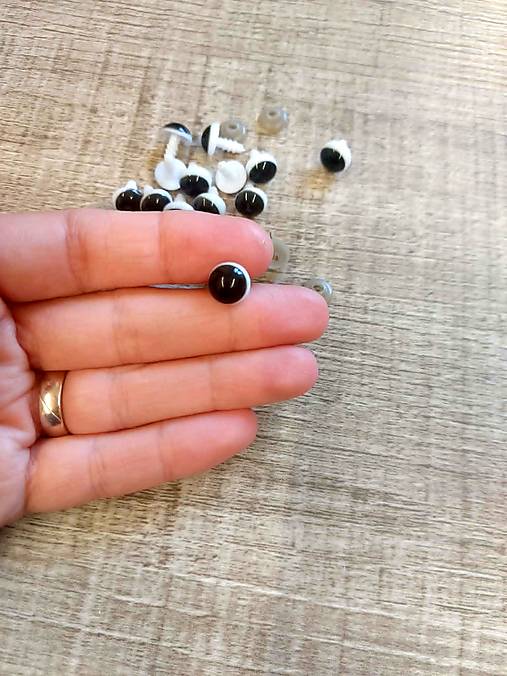 Bezpečnostné oko 10mm, 1ks