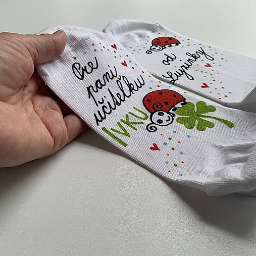Maľované ponožky pre naj PANI UČITEĽKU s lienkou (biele)