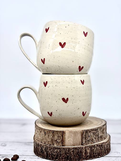 Dotty Love - šálka na čaj (400ml, s uškom)