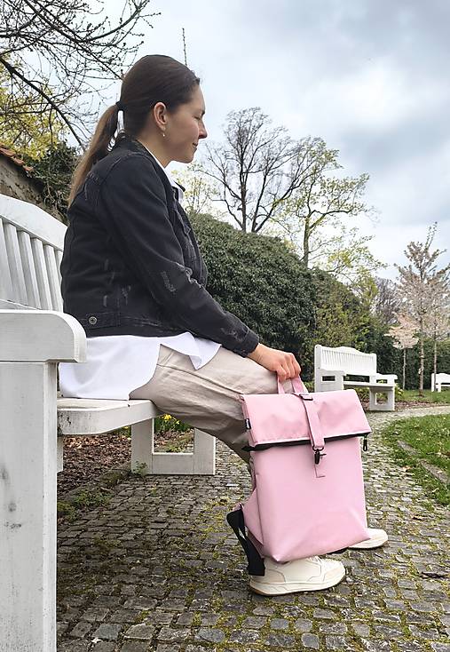 Batohy - Ronya backpack růžová lasturová - 18431225_