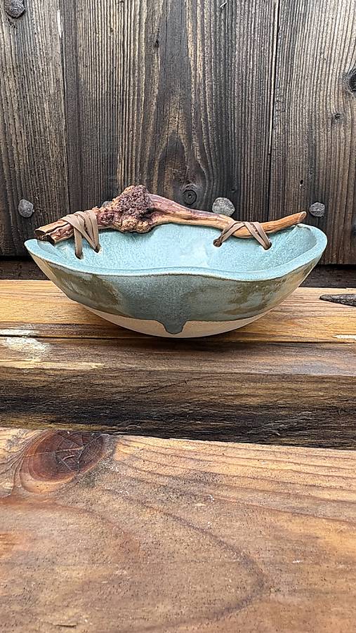 Nádoby - Keramická misa Serena – ručne modelovaná, priemer 20 cm - 18435007_