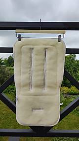 Detský textil - VLNIENKA Podložka do kočíka Nuna TRVL LX 100% MERINO Top super wash Natural Béžové trojuholníky - 18438502_