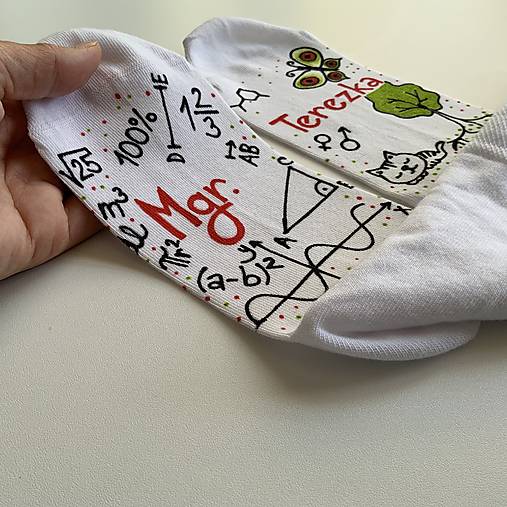 Maľované ponožky s titulom a menom