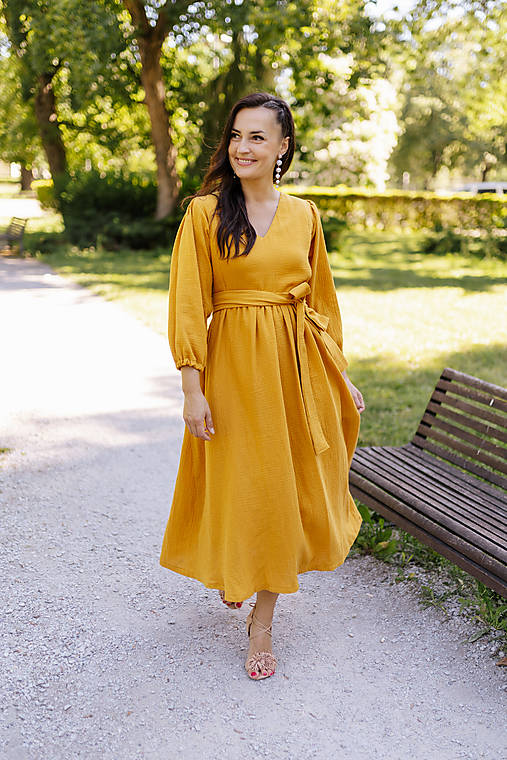 Šaty - Mušelínové maxi šaty "Boho Breeze" - horčicová - 18443233_