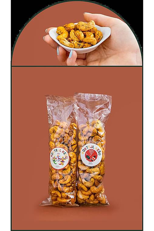 BIO Kešu oriešky s tamari,nori riasami a sezamom (100 g)