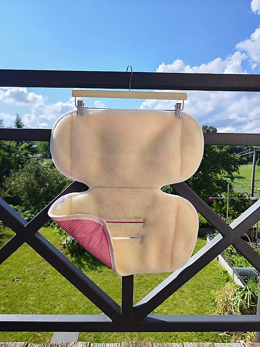 Detský textil - Zmenšujúca vložka XL Vlnienka proti poteniu do autosedačky JOIE i spin 360 E 100% Merino top super wash Bodka ružová - 18452449_