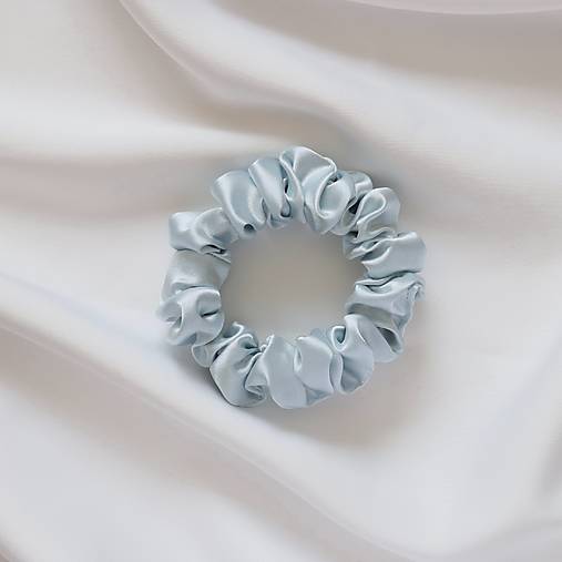 Ozdoby do vlasov - Saténová scrunchie | MINI (Svetlomodrá) - 18452152_