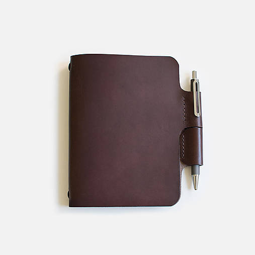 Papiernictvo - Kožený zápisník A5 / A6 s perom (Tmavohnedá / A5) - 18457907_