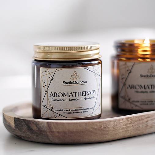 AKCIA - Sviečka zo  100% sójového vosku - AROMATHERAPY - BAVLNENÝ Knôt - 8vôní - 95g/28hod.