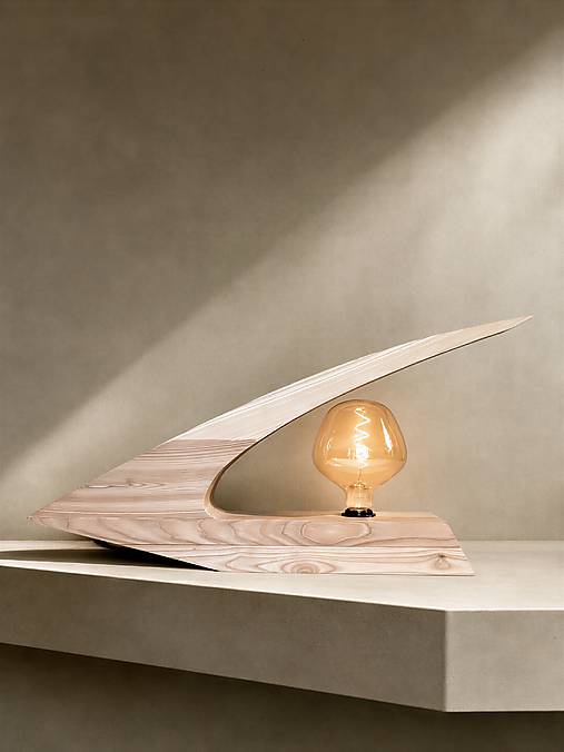 Svietidlá - NORVA · SERA I — drevená stolová lampa - 18467666_