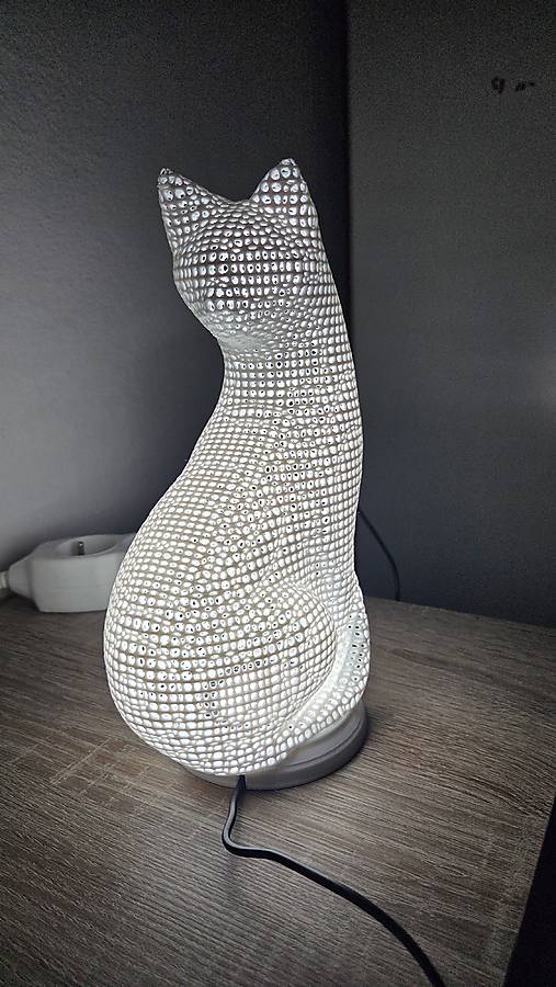 Mňau lampa