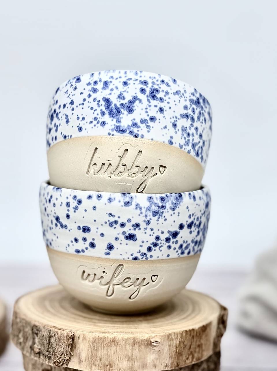Blue - set pohárikov cappuccino Wifey, Hubby Limited (200ml, bez uška)