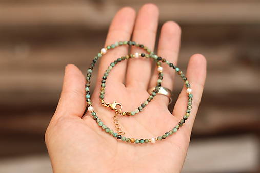 Choker africký tyrkys, perly