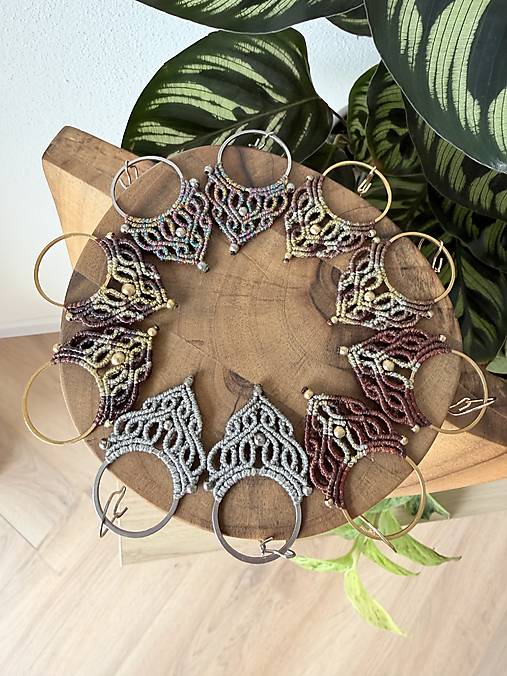 Náušnice - Macrame hojdavé náušnice- elegantné - 18483412_