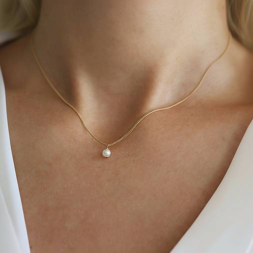Náhrdelníky - ÉOS | Minimalistický náhrdelník s perličkou (gold filled) - 18484619_