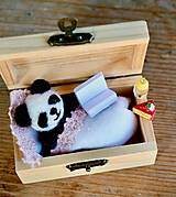 Hračky - Panda cestovateľka - 18486190_