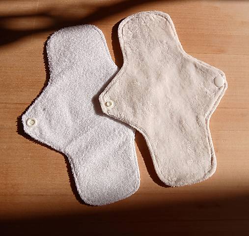 Úžitkový textil - Slipová dámska vložka (bambus) 20 cm - 18488077_