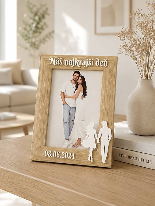 Rámiky - Personalizovaný fotorámik Náš najkrajší deň | Rámik s dátumom | Darček pre pár - 18496724_