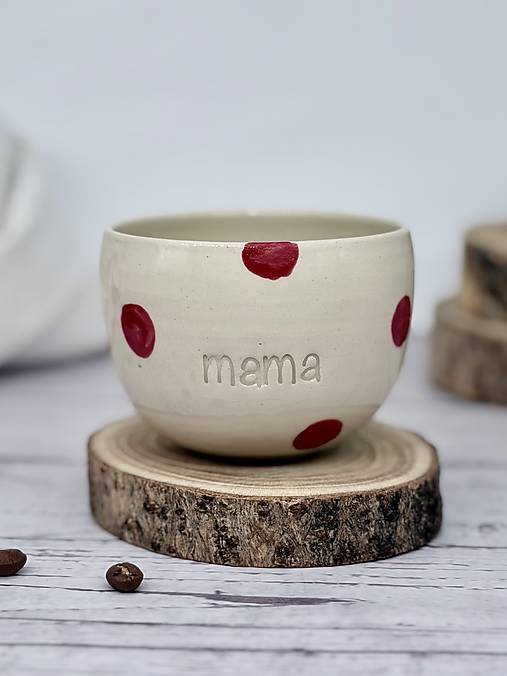 Červené guličky - pohárik lungo mama (150ml, bez uška)