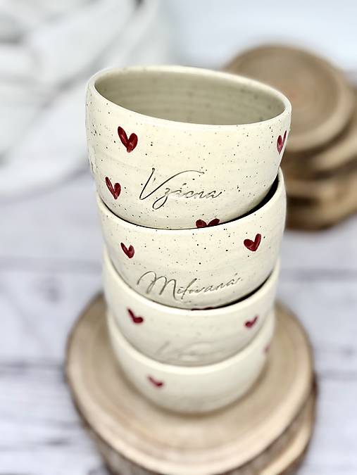 Dotty Love - pohárik cappuccino Vzácna (180ml, bez uška)