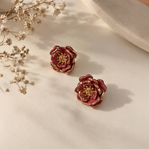 Náušnice - Kvetinové napichovacie náušnice – Camellia - 18563633_
