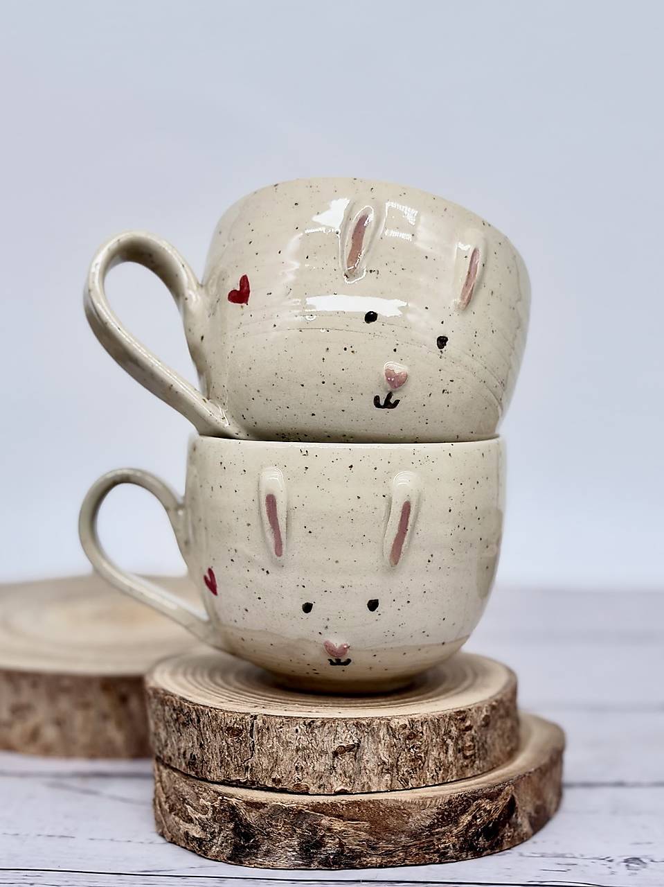 Dotty Zajačik - šálka cappuccino (200ml, s uškom)