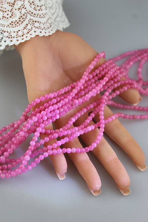 Minerály - jadeit lesklý "barbie" 4mm - celá šnúra - 18584934_