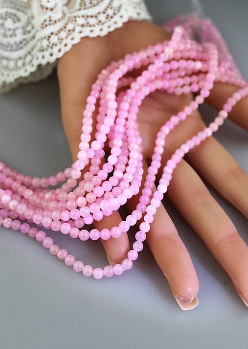Minerály - jadeit lesklý "light barbie" 4mm - celá šnúra AKCIA! - 18604113_