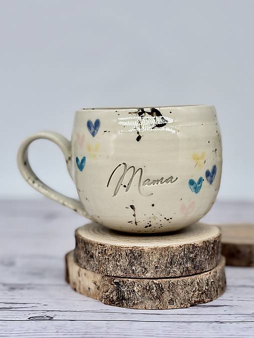 Nádoby - Farebné Srdiečka - šálka latte elegán mama limited (330ml, s uškom) - 18603083_