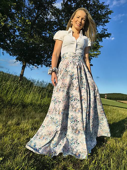 Sukne - Dlhá kvetová kruhová sukňa - 18604636_