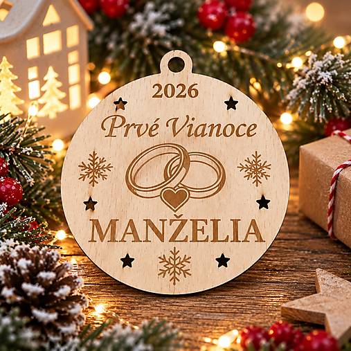 Dekorácie - Drevená vianočná ozdoba: Prvé vianoce manželia s rokom - 18625123_